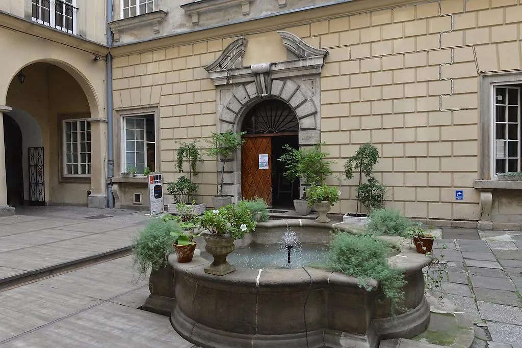 Apartamenty W Palacu Pod Baranami Krakow Apartment